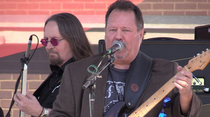 Landon Spradlin & Johnnie Red - "I Will Not Be Mov...