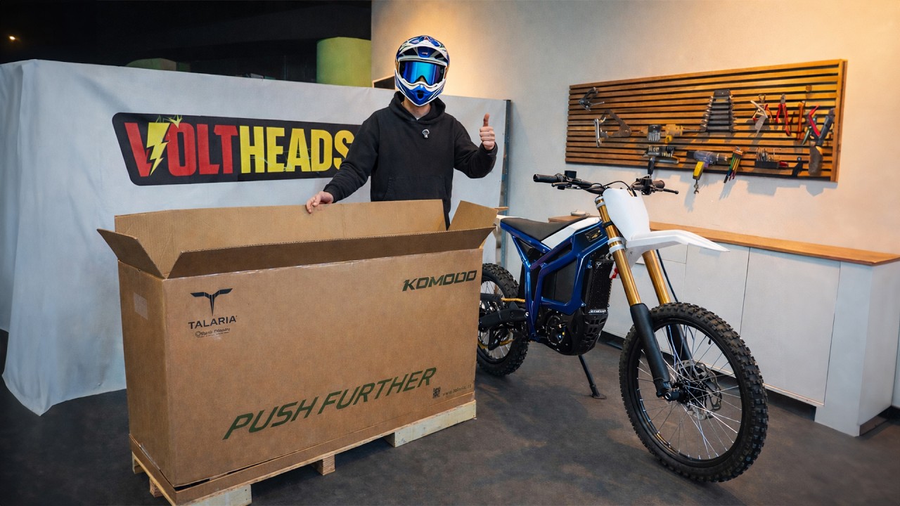 Talaria Komodo Unboxing & Aufbau 🔧 Paul Mustano's neues E-Cross Bike!