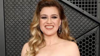 Kelly Clarkson, 43, Her Bikini Photo Leaves Nothing To Imagination—Proof In Pic