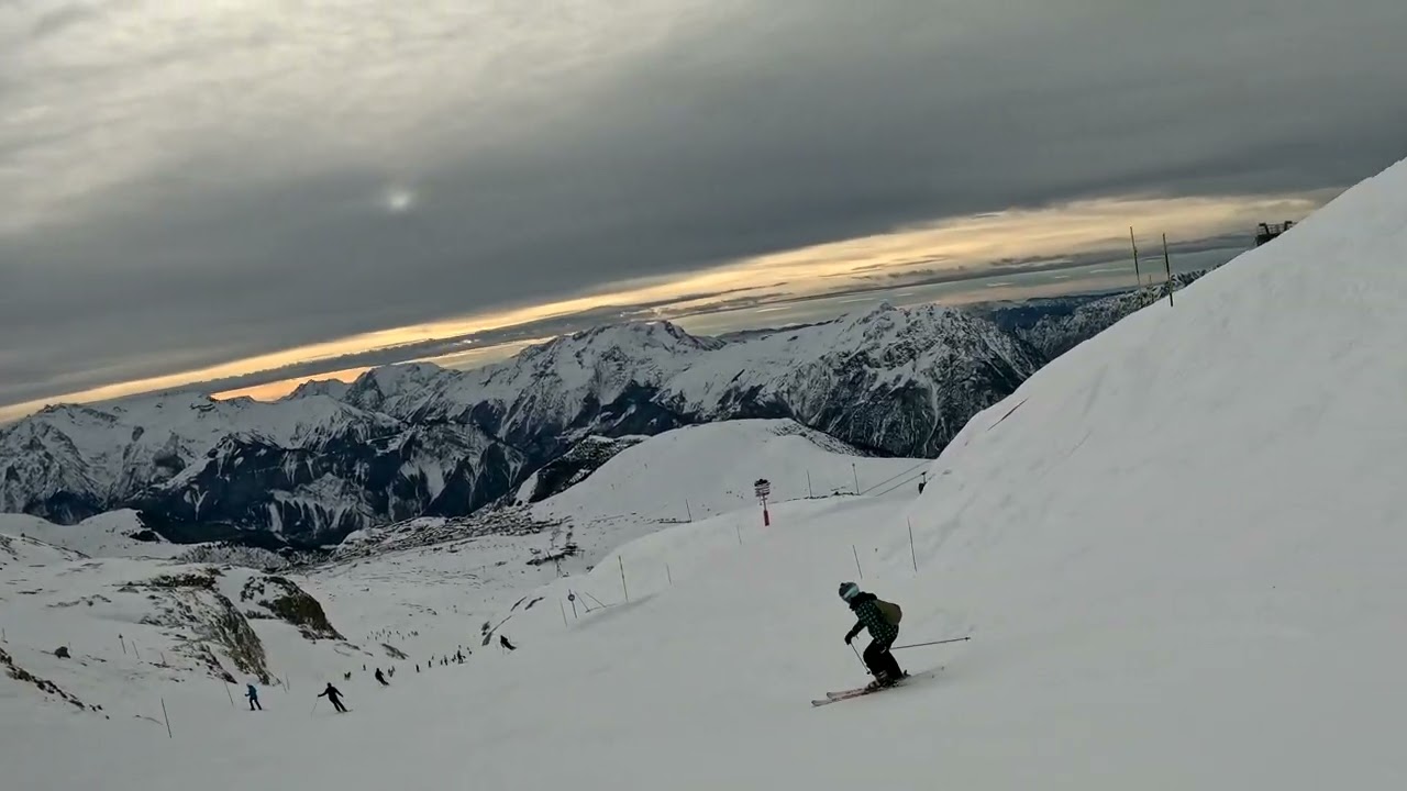 Alpe D'Huez: Le Belvedere, a really nice red, great mountain shots, onto Couloir down to Marmottes.