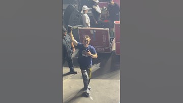 Tom Delonge and Mark Hoppus Leaving After Blink-182 Show In Tampa, FL July 10, 2023
