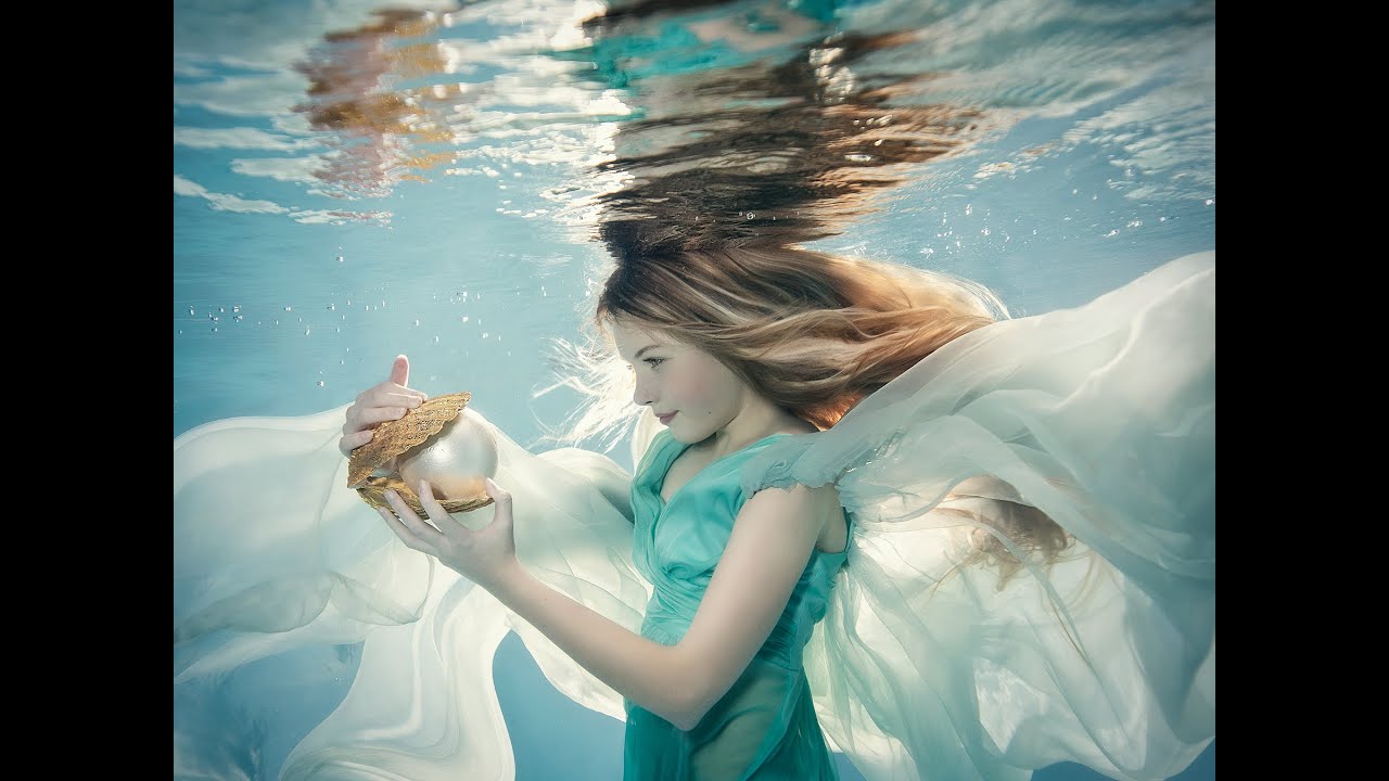 Adelka, Underwater photography, Behind the scenes