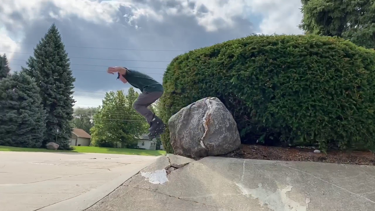 Jeremy Troia “Salaried Dad” // Rollerblading 2020