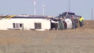 Iowa college baseball team bus crashes, one killed
