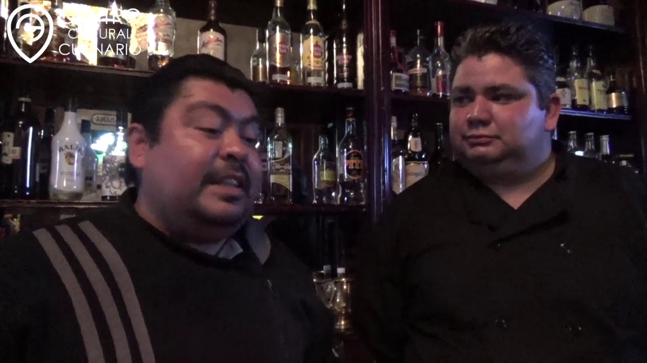 Preparando Bebidas! Alquimia Bar | Querétaro - YouTube