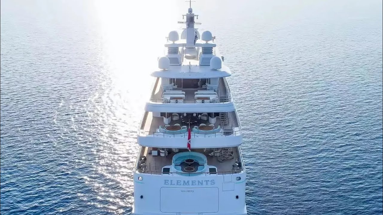 ELEMENTS YACHT CHARTERFrom €800,000 Weekly