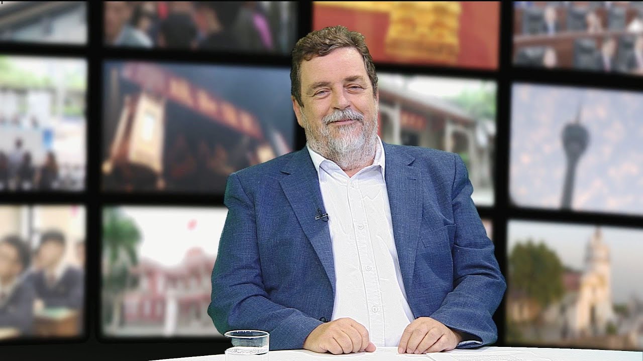 TDM Entrevista – José Isaac Duarte, Economista - YouTube