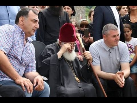 პატრიარქმა ”ბლაუენშტაინ საქართველოს” მეცხოველეობის ფერმა დაათვალიერა