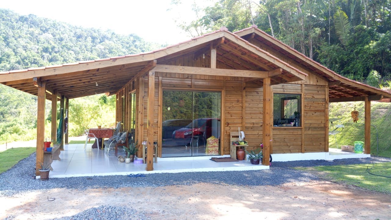 Casa de Madeira em Pinus com Tratamento em Autoclave 100 m² - Fase ...