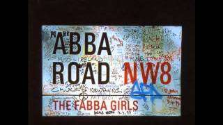 The Fabba Girls -  While My Guitar Gently Weeps