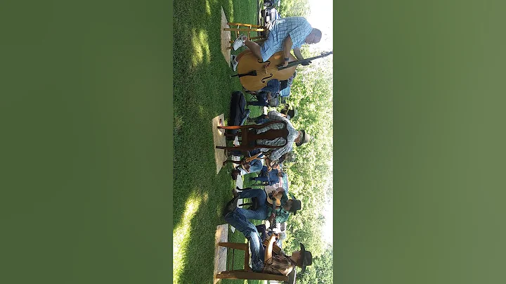 Mole in the Ground - W Carter guitar; D Fain banjo...