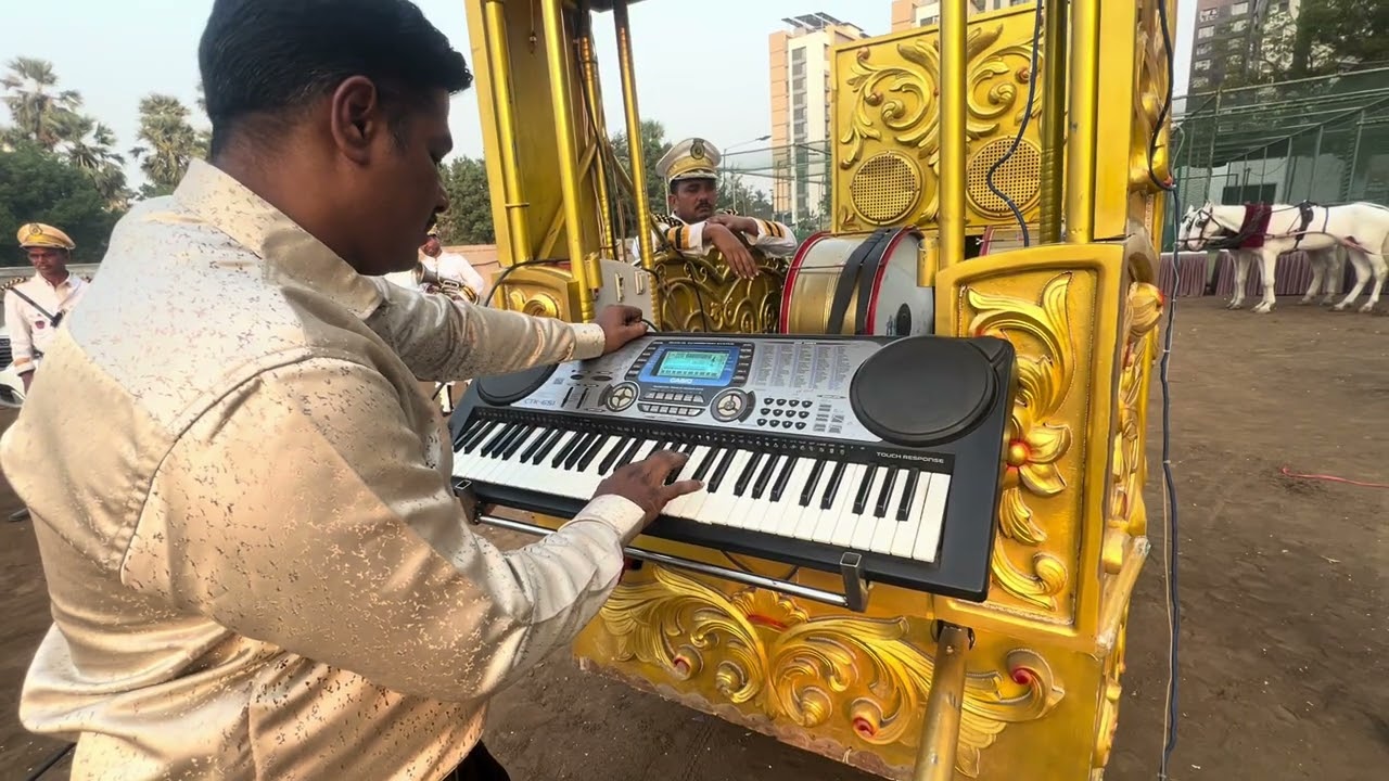 Gujarati Garba By The RAJKUMAR  BAND 9825123499 