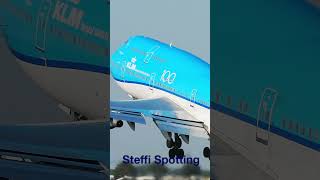#shorts Boeing 747 Jumbo KLM 100 takes off PH-BFT #aviation