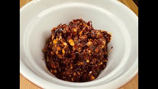 How To Make Chili Oil (Lazjan)