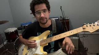 Video thumbnail of "Learning how to Blues Solo in the Key of E day 1!"
