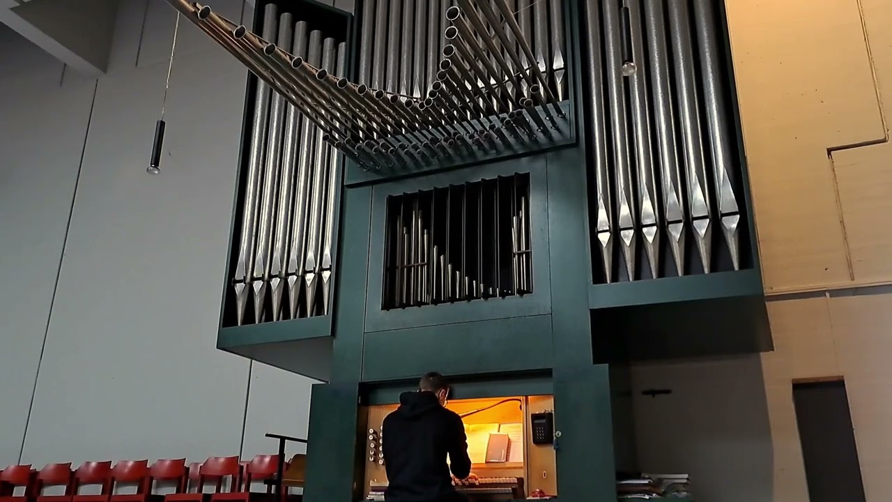 Creepy sounds after turning off a pipe organ