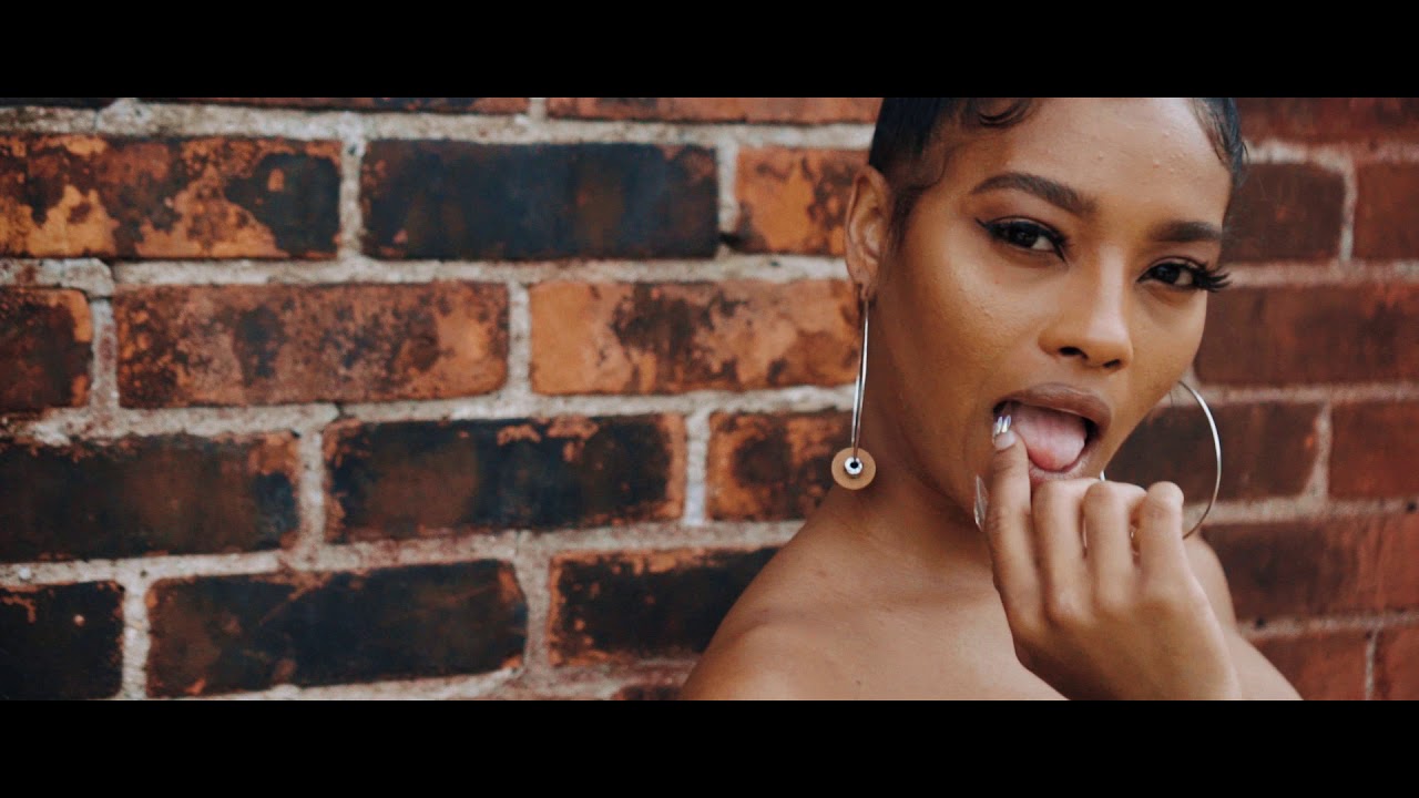 Big Swag Feat. La’Britney Freak like me (official music video) YouTube