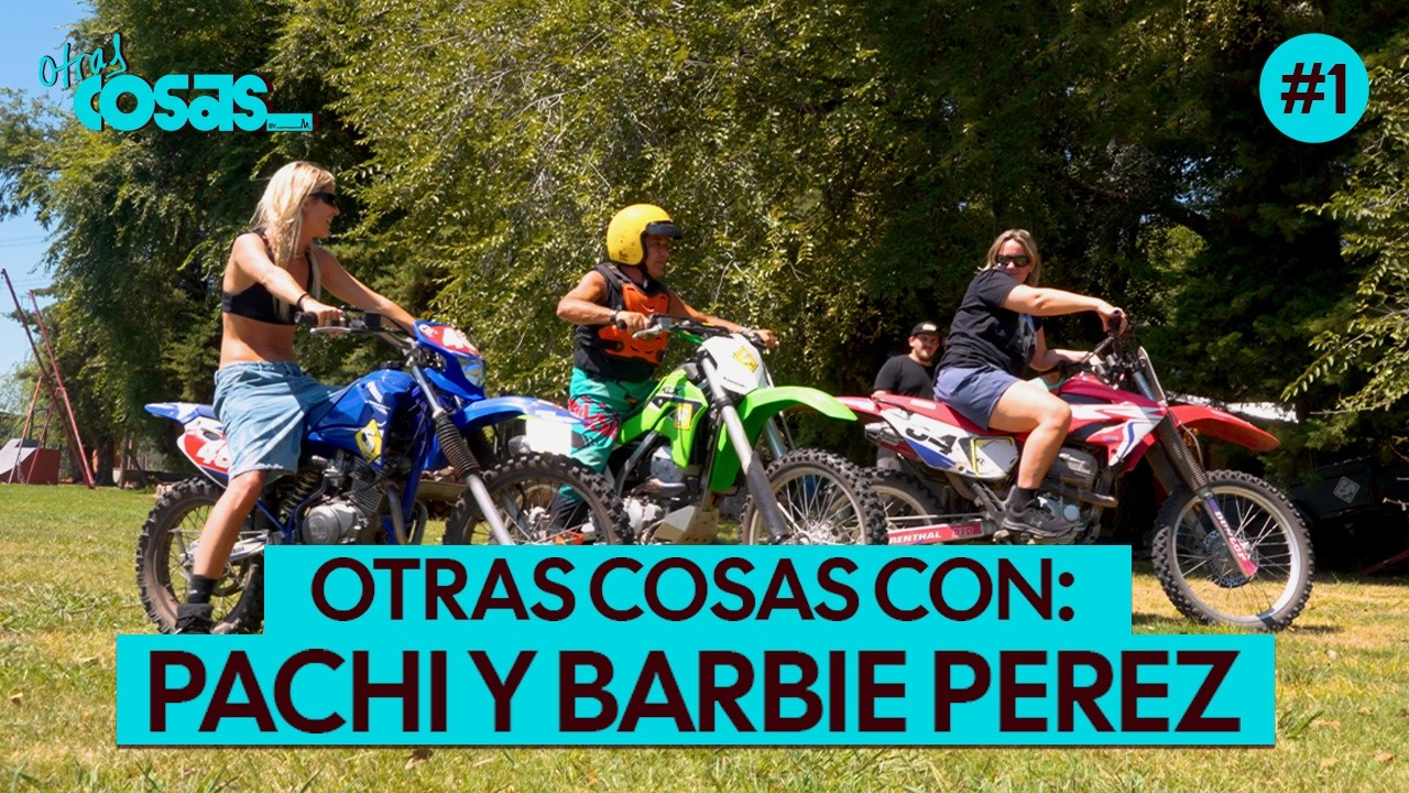 OTRAS COSAS 001 |  Barbie Perez y Pachi se encuentran en la Quinta de 5ta fondo 1/3