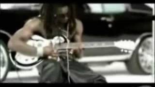 Worst guitarist in the world! Lil Wayne FAILS!! chords