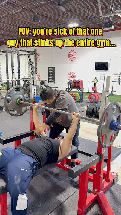 POV: THE GUY WHO DOESN’T WEAR DEODORANT! @axe_us #gym #fitness #gymbro #gymhumor #viral #trending