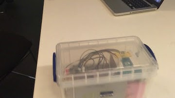 Proximity sensor powering Servo motor