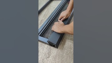 Invisible rewinding diamond mesh screen door, trackless tank chain, detachable yarn box structure!