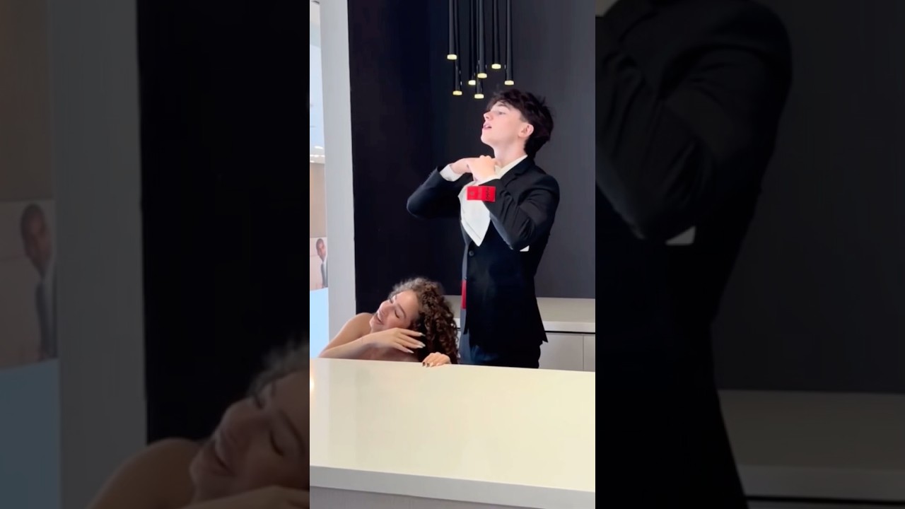 Eli Is To Freaky Lol 😂 