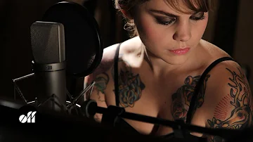 OFF SESSION - Coeur de Pirate: "Adieu"