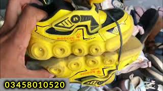 "Bags of kids' jogger shoes (20kg) have arrived at an extremely low price! For inquiries