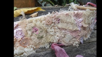 Cottage Rose Snippet Roll and Pouch