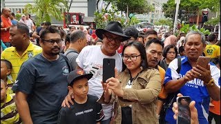 Mahligai Syahdugenji Buskers Dan Dato Hattan Di Busking Time Sogo
