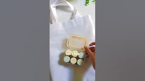 Painting a blank TOTE BAG! #shorts