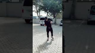 Kabza De Small Dancing To Asibe Happy