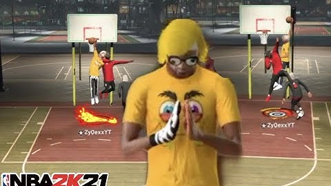 BEST SLASHER MIXTAPE IN NBA2K21! OVERPOWERED SLASHER BUILD 2K21! BEST POSTERIZING AND CONTACT DUNKS!