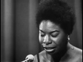 Capture de la vidéo Jazz Icons: Nina Simone - Live In '65 &Amp; '68