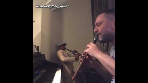 Thumbnail of Hüsnü Şenlendirici - Akşam Oldu Hüzünlendim