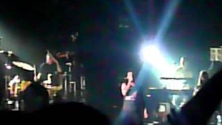 Stutter - Maroon5 Live in Manila! (5/23/11) [Full]