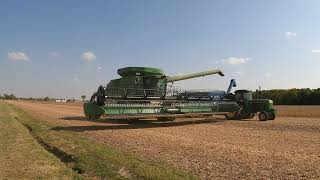 Harvest 2020 Chasing - John Deere 9870 STS - 640FD Hydraflex™ Draper - 4640 Iron Horse - Kinze 640