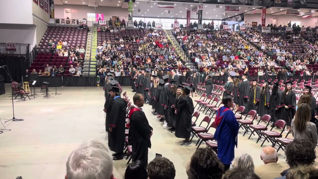 IHS Graduation Class of 2025, Processional