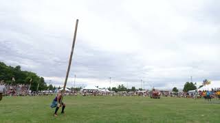 Final Caber Toss of Fergus Scottish Festival 2022