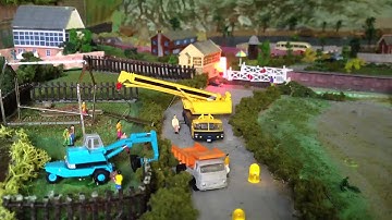 n gauge level crossing and construction workers