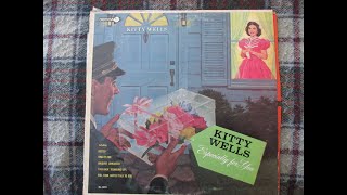 Watch Kitty Wells Ring Of Fire video