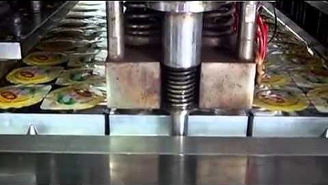 Máy chiết rót và dán miệng ly thạch dừa, nước sâm LH 0939754888