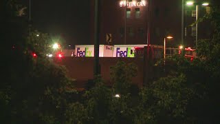 NB US-131 in Grand Rapids closed due to crash, 1 person hospitalized