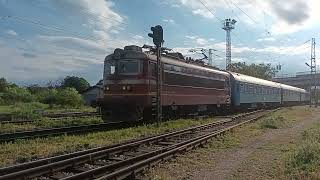 БВ 4632 Филипово - Горна Оряховица с 44121 пристига в гара Казанлък