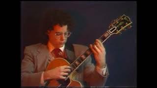 'Somewhere Over The Rainbow' Tuck Andress @ The New Varsity