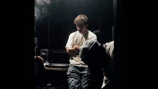 2hollis x ian type beat - "she fly"