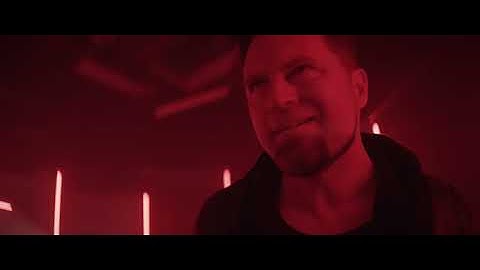 Thumbnail of EISBRECHER feat. Schattenmann - Auf die Zunge (Offizielles Musikvideo)
