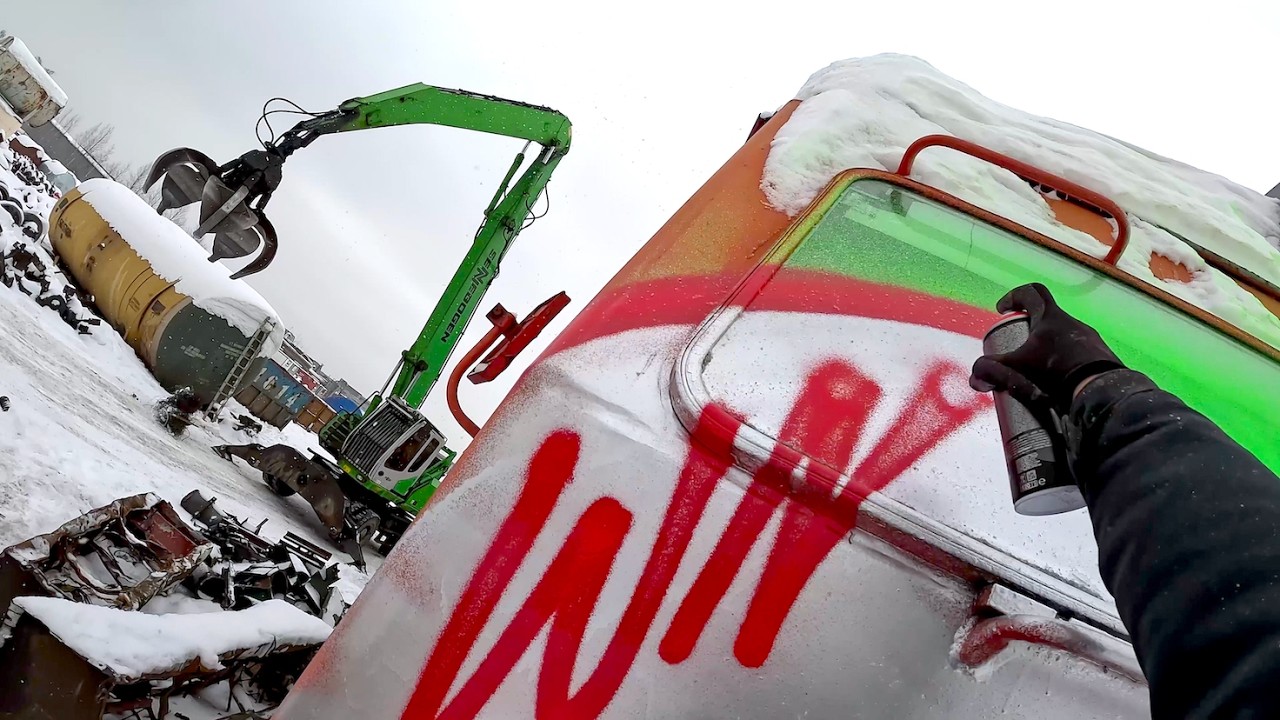 Single player pART26. Fresh graffiti on the trash train