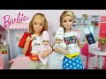 Barbie y Su Bebita Salen De Viaje: Barbie Empaca Sus Bolsos de Muñecas